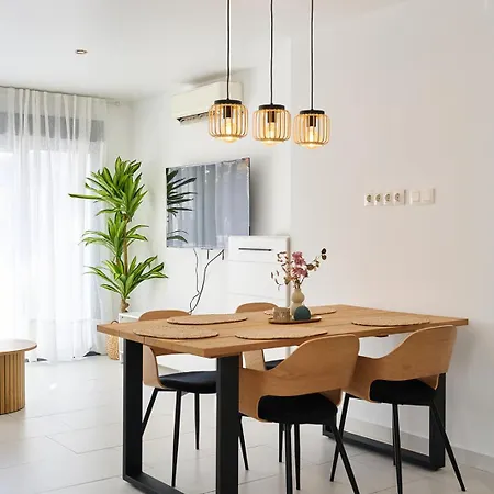 Buganvilla Albir アパート アルビール